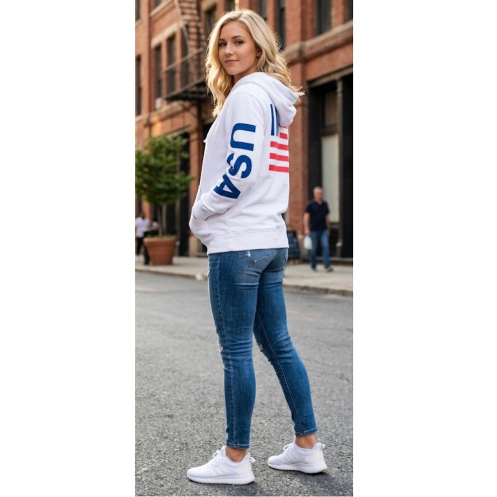 The North Face American Flag Hoodie USA 250